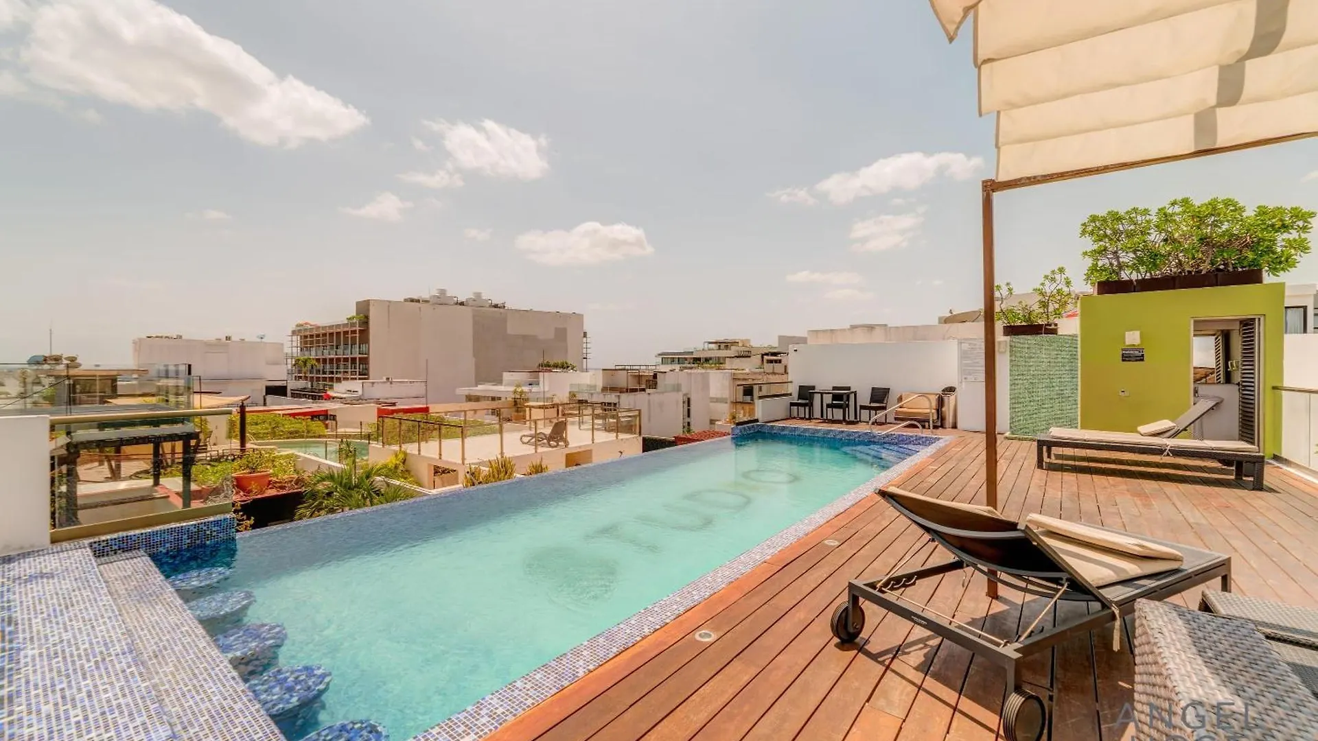 New Sunlit Stay Private Roof Terrace Bbq Spatub Playa del Carmen Holiday home